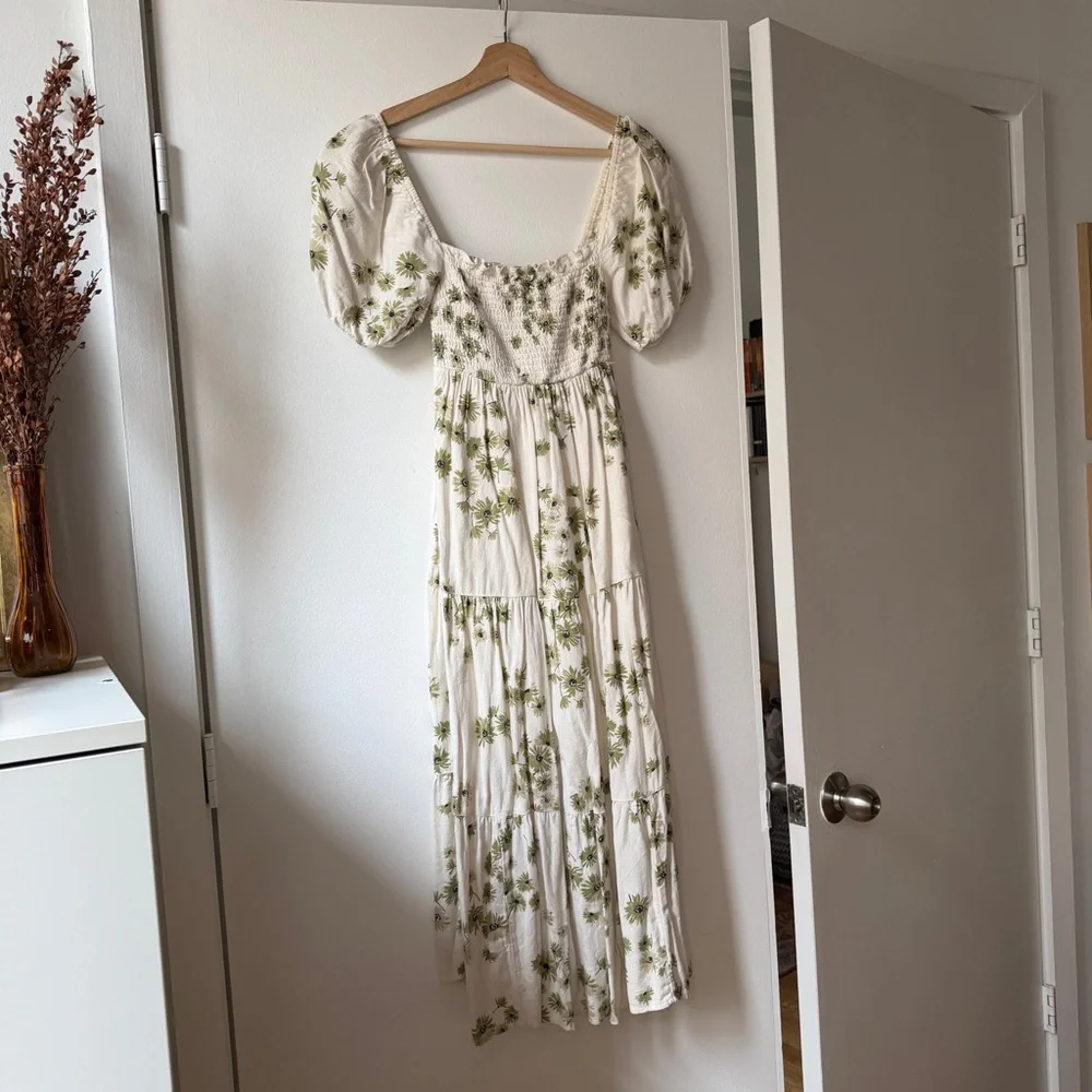 Abercrombie & Fitch Cream Floral Maxi Dress